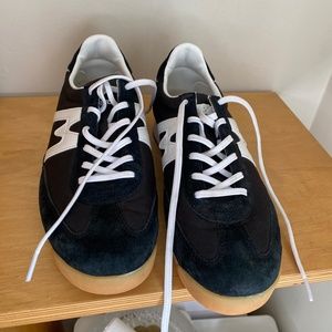 Karhu 'Mestari" sneaker BRAND NEW